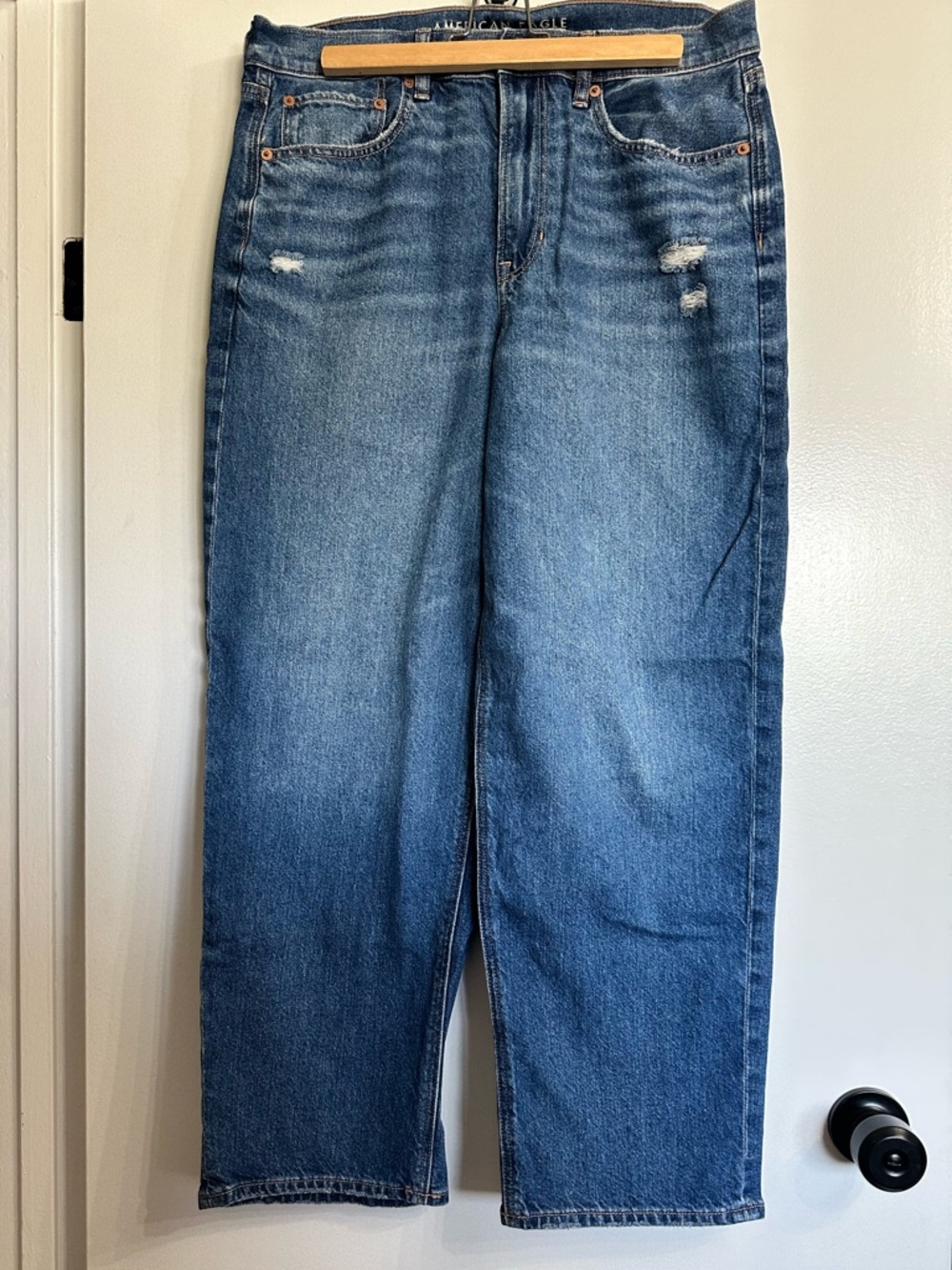 American Eagle Super High Rise Baggy Straight Jeans | Size 12 Short
